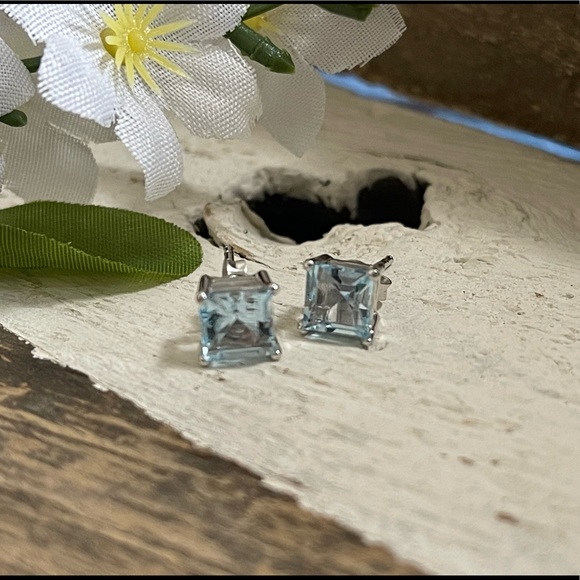 925 Blue Topaz Stud Earrings - Picture 10 of 12